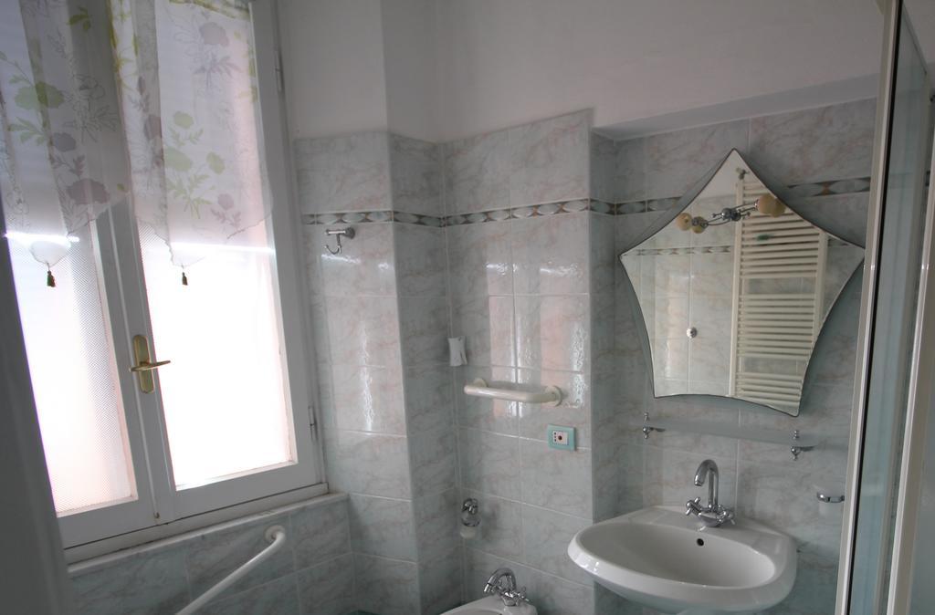 Ferienwohnung La Pulce Argentata Sestri Levante Exterior foto